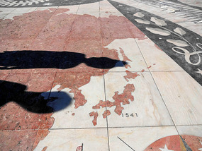 Portuguese Explorers landed in Japan in 1541