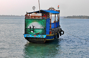 Backpacker's Boat Hotel