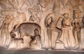 Cave left side of Descent of the Ganges monument