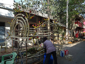 Horns played while they began to build