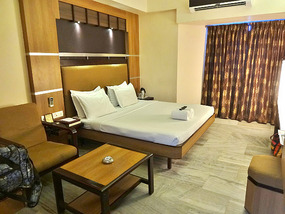 We sprung $46 for the nicest mid-range hotel 