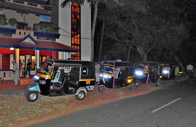 Rickshaws picked us up at 6AM