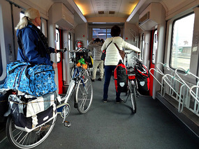 roomy bike car