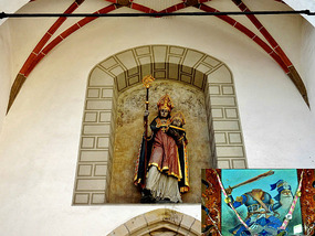 Chirstian statue compared with Sikh painting 