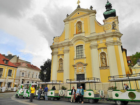 We took the tour Choo-Choo Bus in Gyor