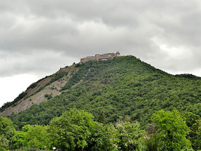 Vicegrad's Upper Castle is a Climb