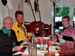 Happy Anniversary at Határcsárda Restaurant 