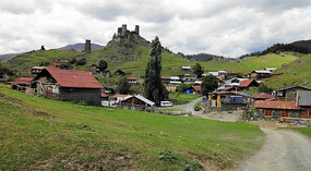 Arrival at Zemo Omalo 