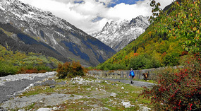 Dave Day Hiking to Ushba Glacier 