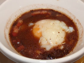 Ouefs en Meurette (Poached Egg in Red Wine & Bacon