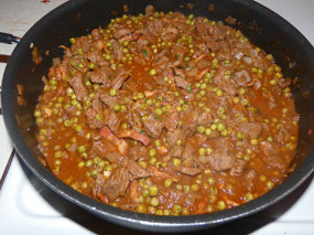 Agnello con Piselli Alla Romagniola