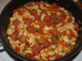 Alubias con Chorizo (White Beans w Chorizo)