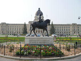 Queen Elizabeth & Porvincial Legislature