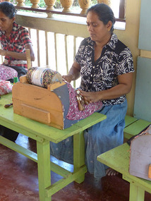 Lace Making, Dikwella
