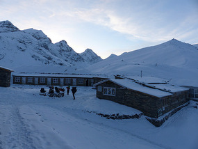 Dawn at Thorung High Camp