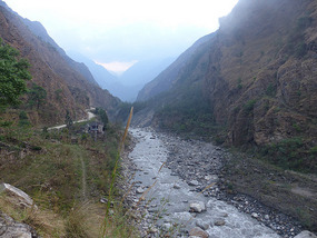Kali Gandaki Valley below Tatopani