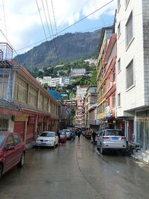 Zhangmu - entry town to Tibet