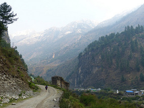 Leaving Dharapani on Trek Day 3