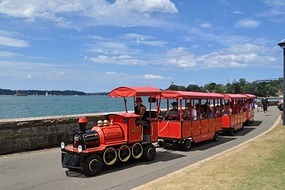 The train that runs around the Gardens