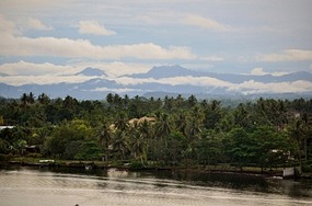 Entering Madang harbor