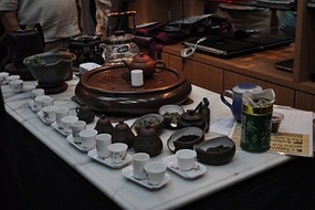 Tea paraphernalia