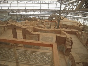 Overview of terrace houses