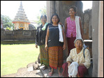 Local women posing at ruines