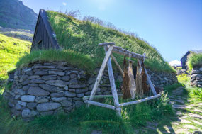 Drying fishing nets at Ósvör