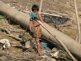 Kids among the dirt, heartbreaking..