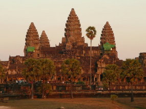 Beautiful Angor Wat at Sunset!