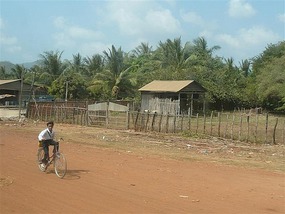Following the dirt tracks down south