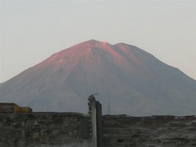Sun risiing on the volcano - 4.30am!