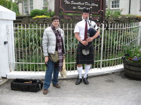 Nikki with the Edradour piper
