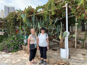 Jody and Nikki outside the restaurant