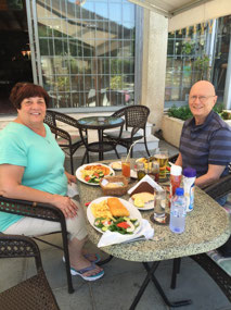 Lunch at the Cutty Sark Bar and Grill