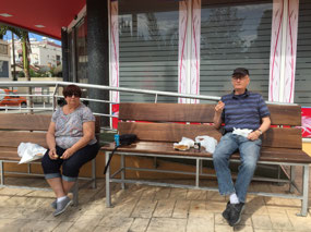 Breakfast outside Papas Grocery