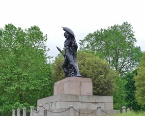 Achilles in Hyde Park