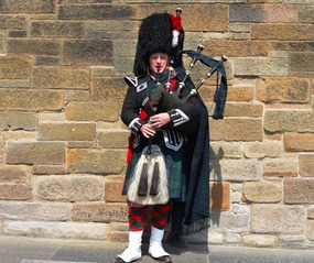 A Piper in the Street