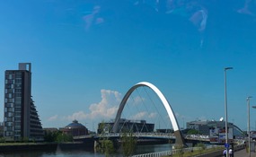 Squinty bridge