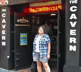 Melissa at Caven entry