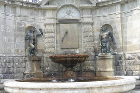 Fountain on the stairway