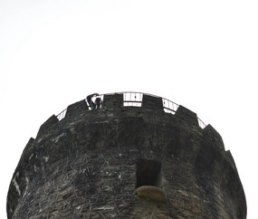 Melissa climbed the tower