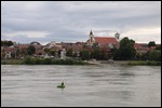 Early morning photo of Danube river & Budapest