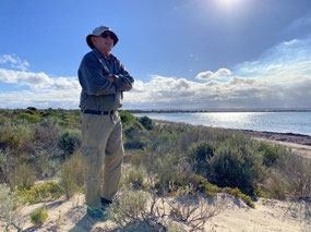 Found this nice beach to look to Tumby Island