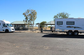 Morning tea at Maxwelton rest area