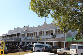 Outback Pioneer buildings