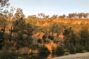 Setting sun at Takarakka