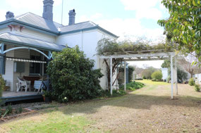 Side view of MP House