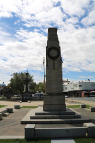 The mini Cenotaph replica
