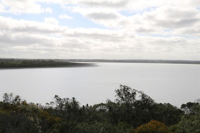 Esperance Pink Lake no longer pink